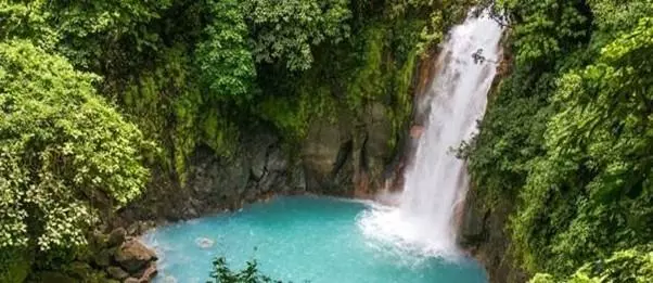 La Pura Vida au Costa Rica et Yoga Visuel 3