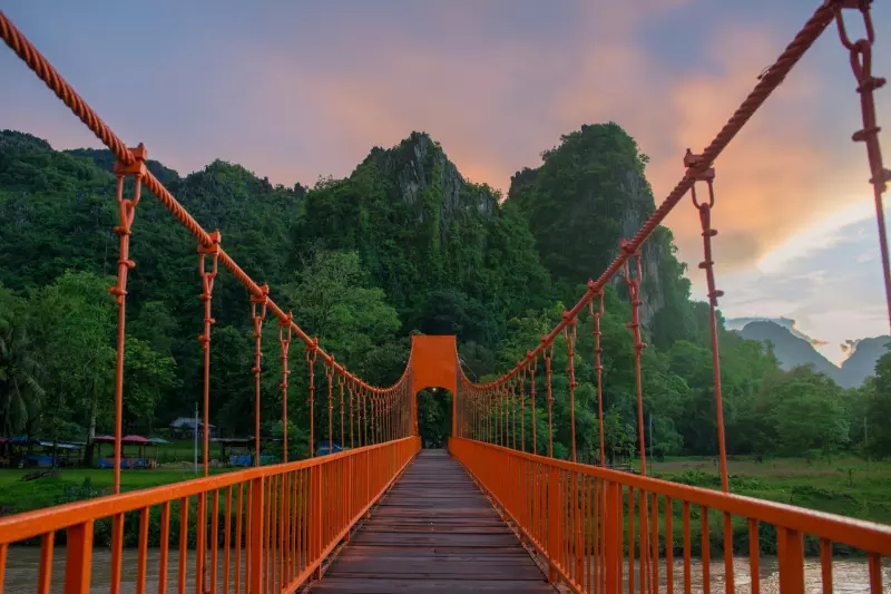Combiné Laos / Cambodge Visuel 1