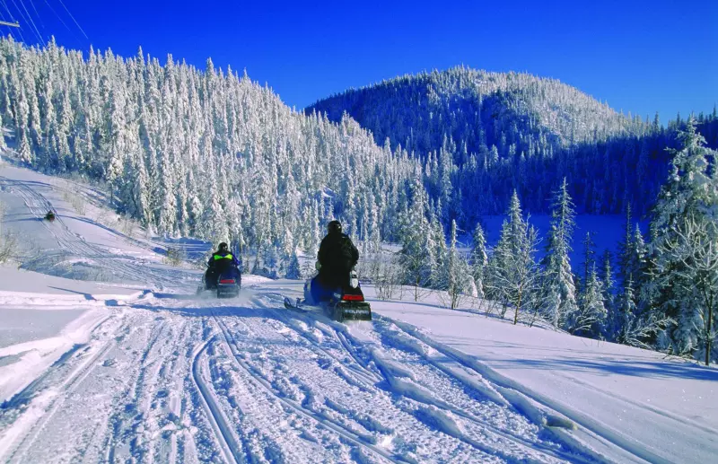 Fjord du Saguenay au coeur de l'hiver Visuel 2